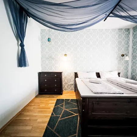 Charmante Wohnung Mit Terrasse Im Herzen Von Leipzig * Lipcse
