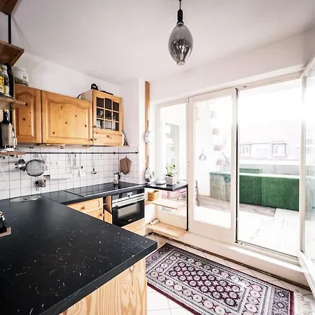 Charmante Wohnung Mit Terrasse Im Herzen Von Leipzig