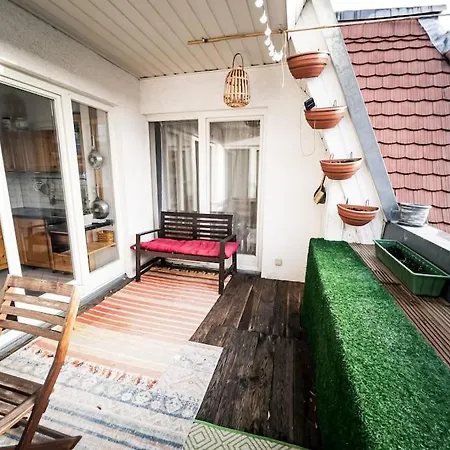 Charmante Wohnung Mit Terrasse Im Herzen Von Leipzig Apartman *
