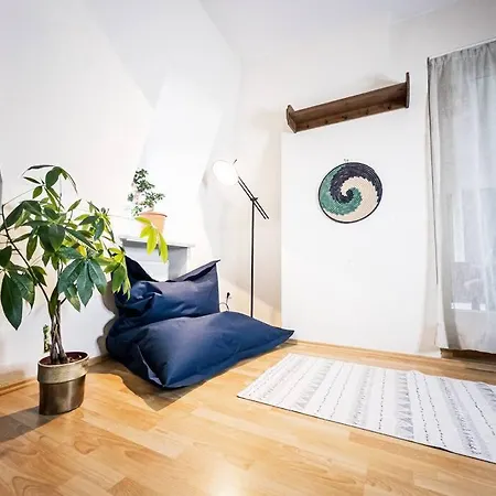 Charmante Wohnung Mit Terrasse Im Herzen Von Leipzig * Lipcse