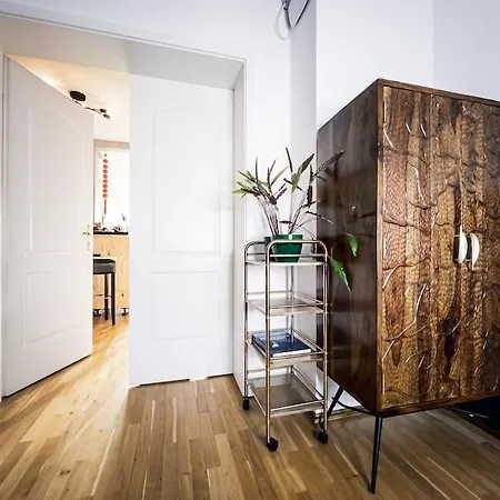 Apartman Charmante Wohnung Mit Terrasse Im Herzen Von Leipzig *